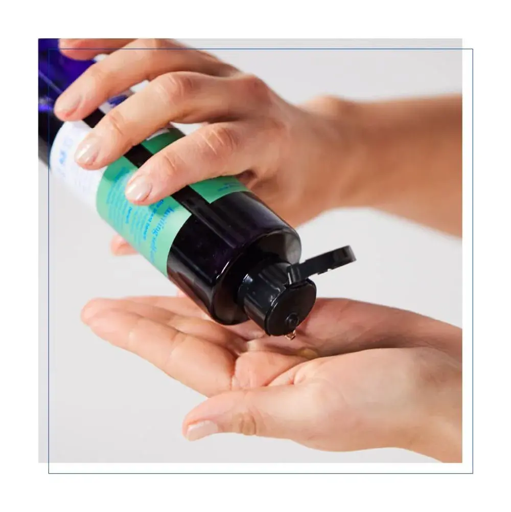 EO Organic Deodorant Spray Lavender 120ml (4 Fl Oz) | Certified Organic, Aluminum-Free - view 3
