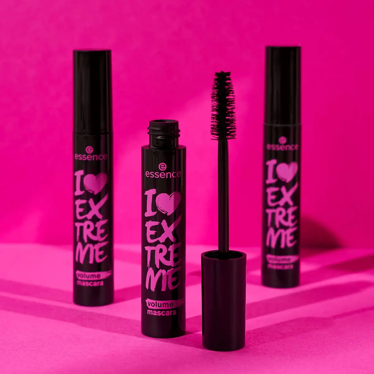 Essence I Love Extreme Volume Mascara Black | 12ml (0.4 Fl Oz) - view 7