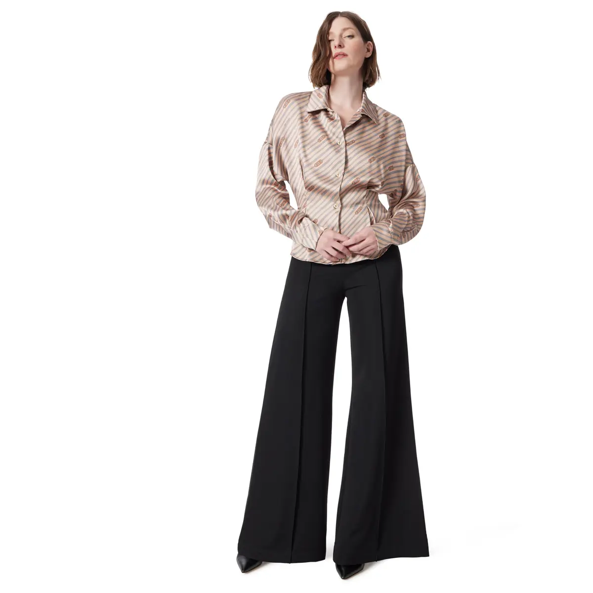 DEE OCLEPPO Womens Dee High Rise Pull On Pin Tuck Pant Black | Elegant Wide Leg Style for Women - view 2