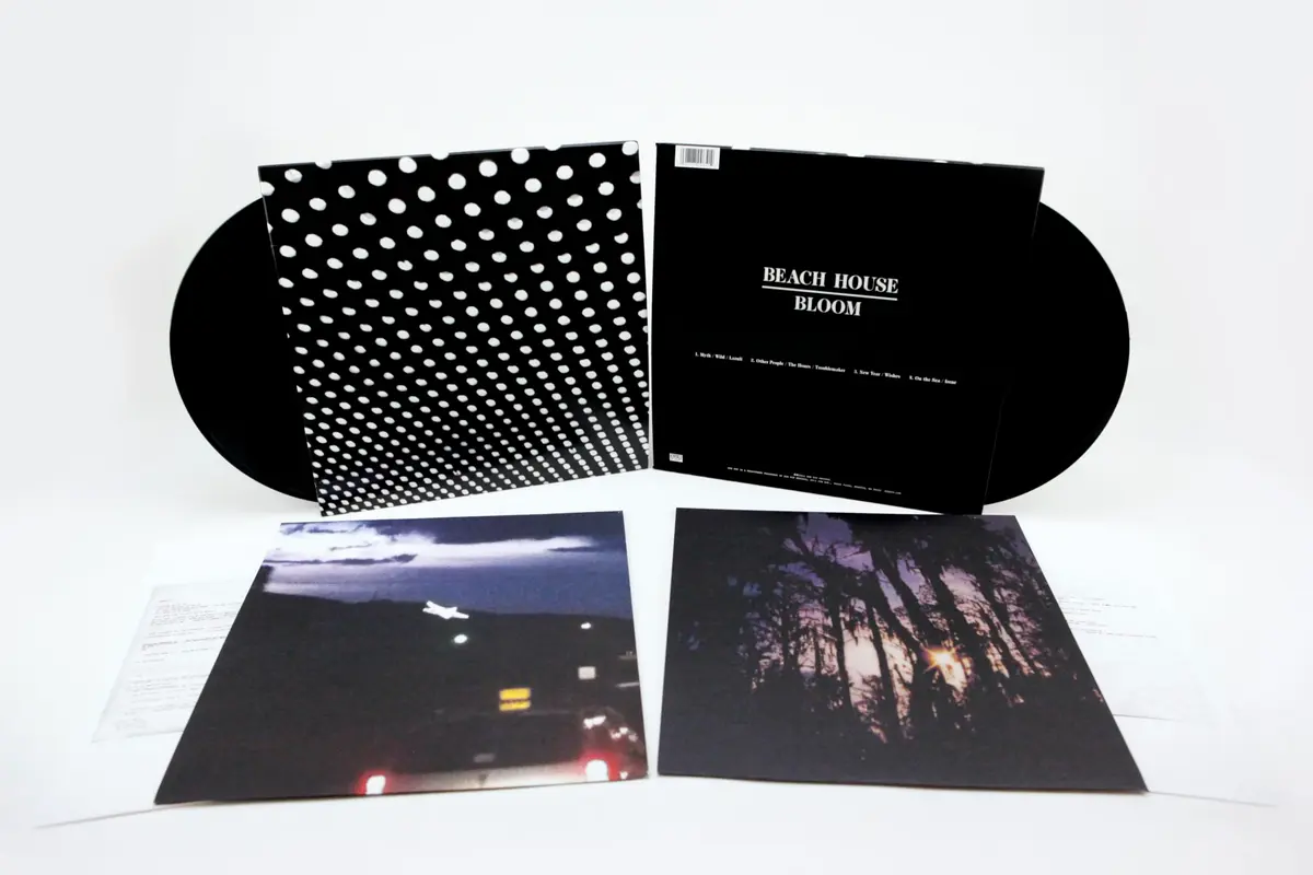SUBPOP Bloom Vinyl LP Album 25 min | Alternative Rock with Meticulous Layers - main product image