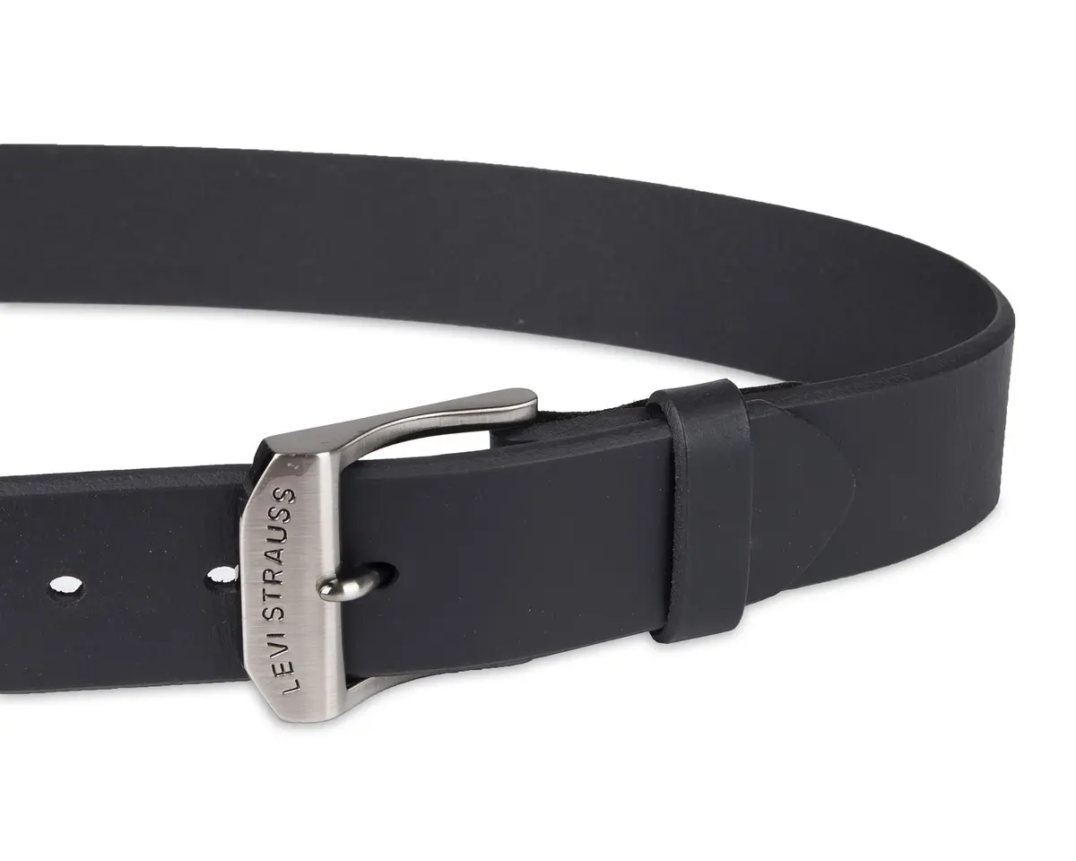 Levi's Men's 100% Leather Belt with Prong Buckle, Black, Size 50 | Classic Casual Leather Accessory - view 3