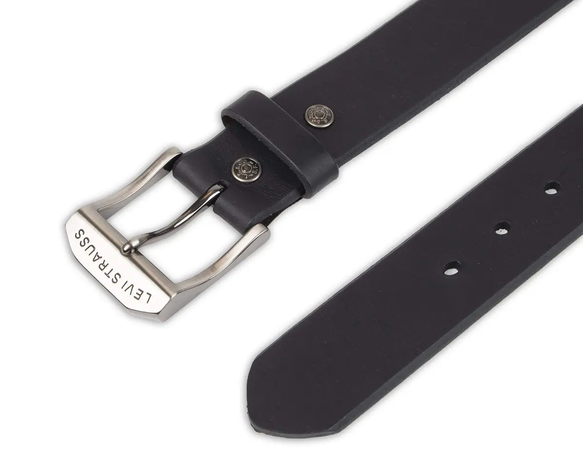 Levi's Men's 100% Leather Belt with Prong Buckle, Black, Size 50 | Classic Casual Leather Accessory - view 4