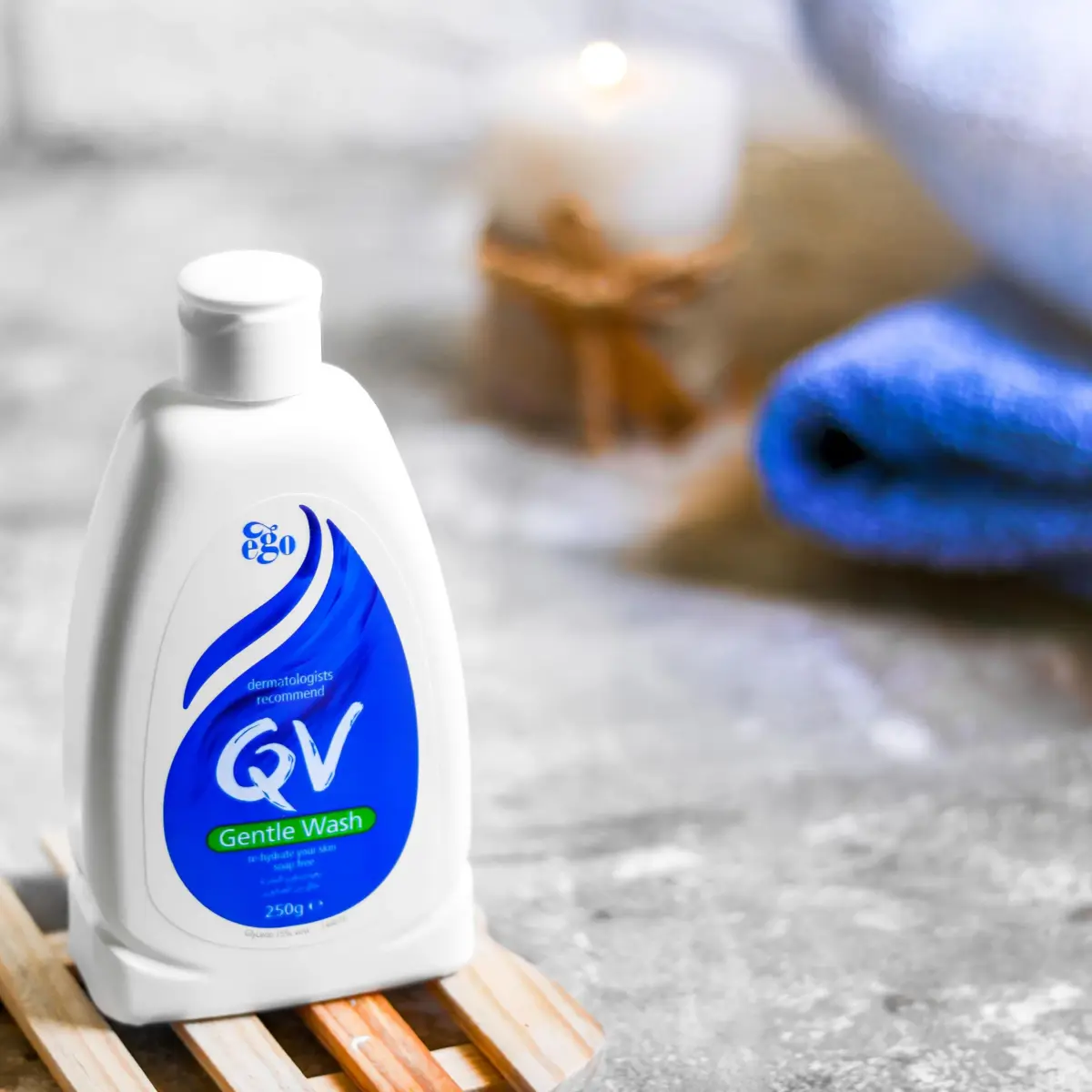 QV Gentle Wash 250ml (8.45 Fl Oz) | Hydrating Soap-Free Cleanser for Sensitive Skin - view 4
