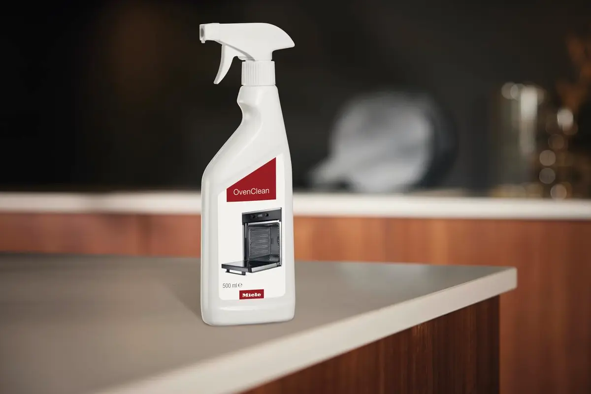 Miele OvenClean Spray Cleaner for Grease and Odor Removal in Ovens | Fast-Acting, 500ml - view 3