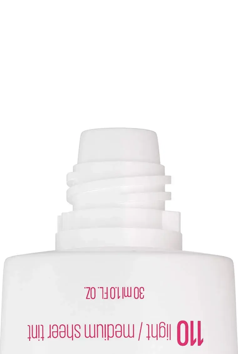 Maybelline Dream Fresh BB Cream SPF 30 Medium/Deep 29.57ml (1 Fl Oz) | Hydrates, Protects, and Perfects Skin - view 3