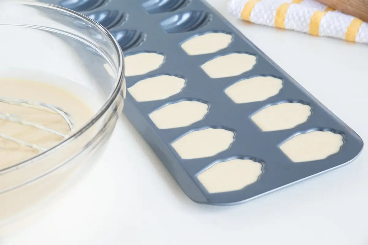 Fox Run Mini Madeleine Pan, 20-Cup, Non-Stick | Even Heat Transfer & Easy Release - view 2