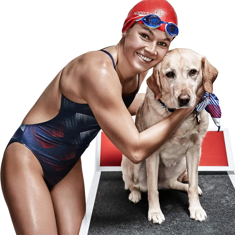 Speedo Vanquisher 2.0 Swim Goggles | Clear Lens, UV Protection & Anti-Fog - view 4