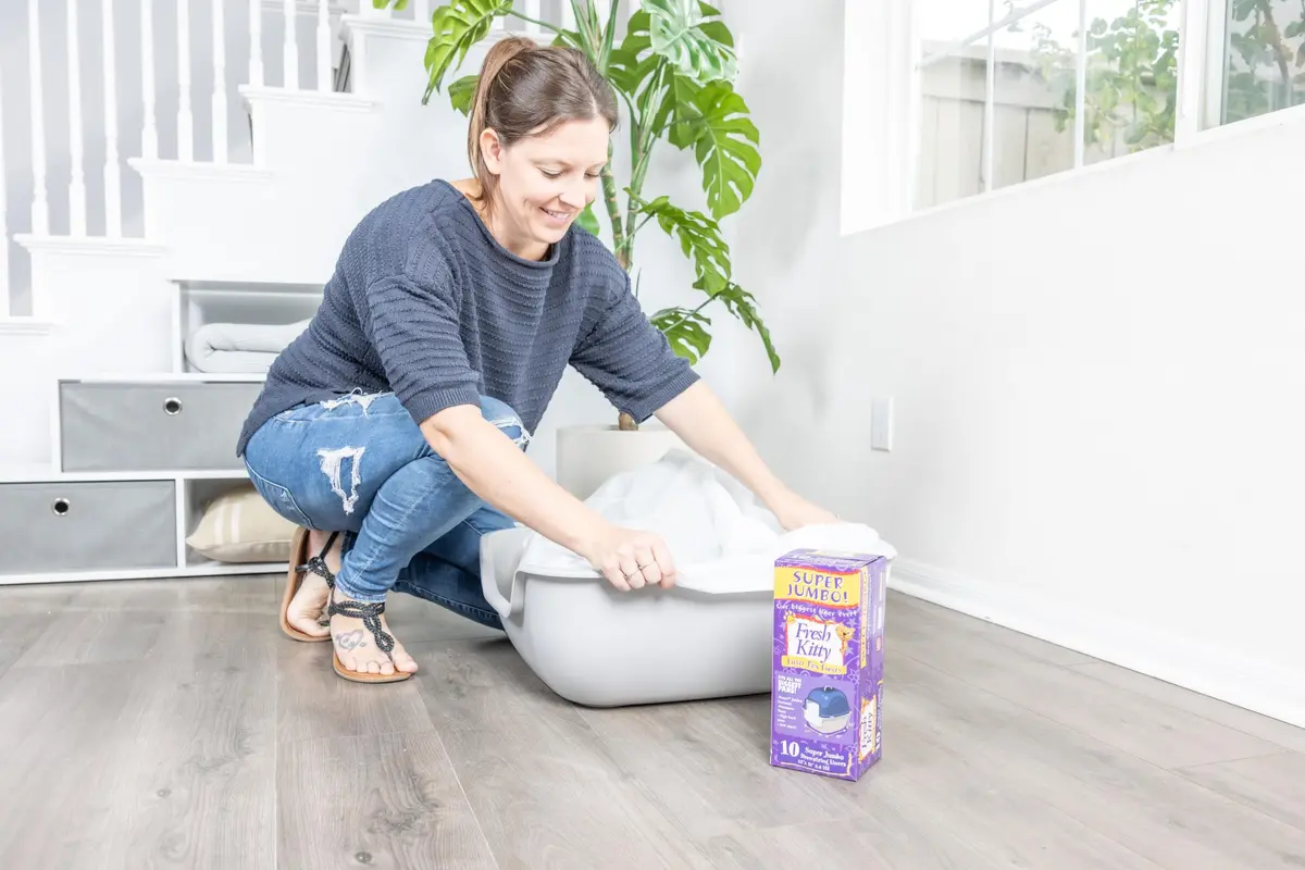 Fresh Kitty Super Jump Litter Box Liners 25in Jumbo Drawstring Scented | Heavy-Duty Leak-Proof Pet Bag - view 6