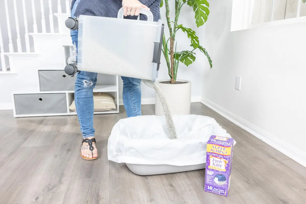 Fresh Kitty Super Jump Litter Box Liners 25in Jumbo Drawstring Scented | Heavy-Duty Leak-Proof Pet Bag - view 7