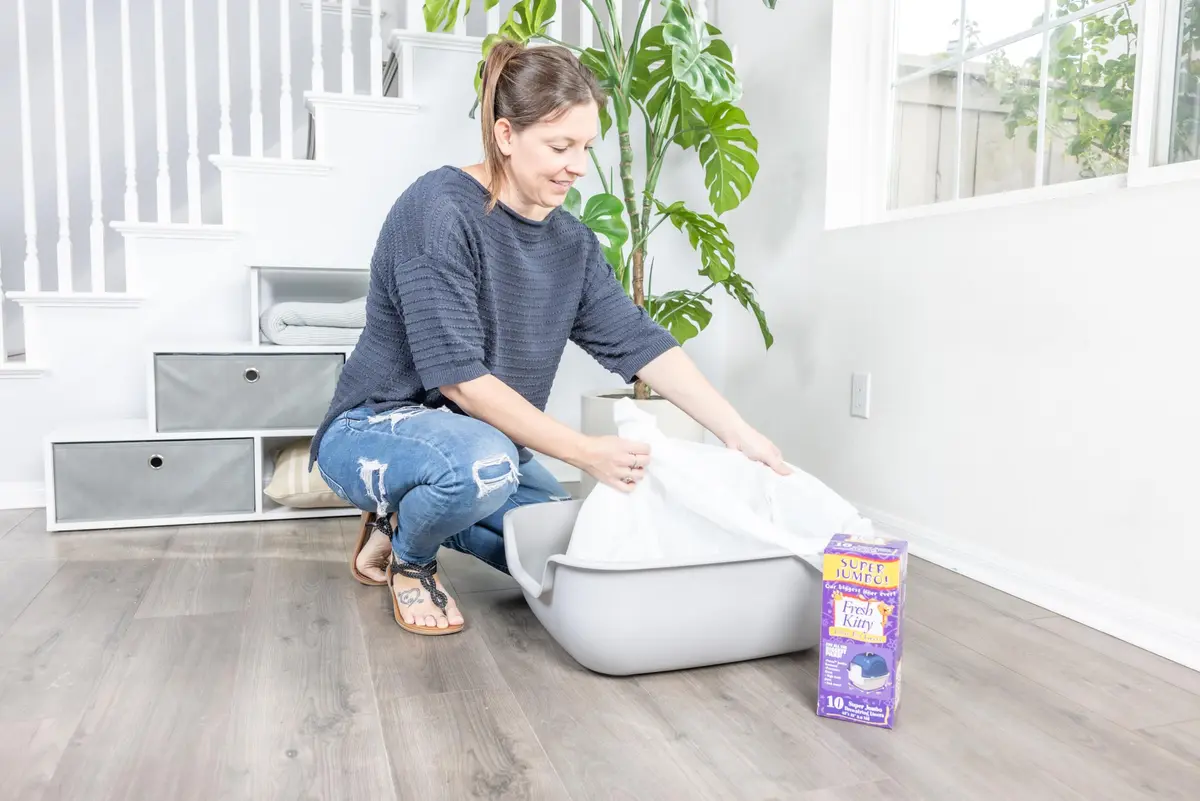 Fresh Kitty Super Jump Litter Box Liners 25in Jumbo Drawstring Scented | Heavy-Duty Leak-Proof Pet Bag - view 9