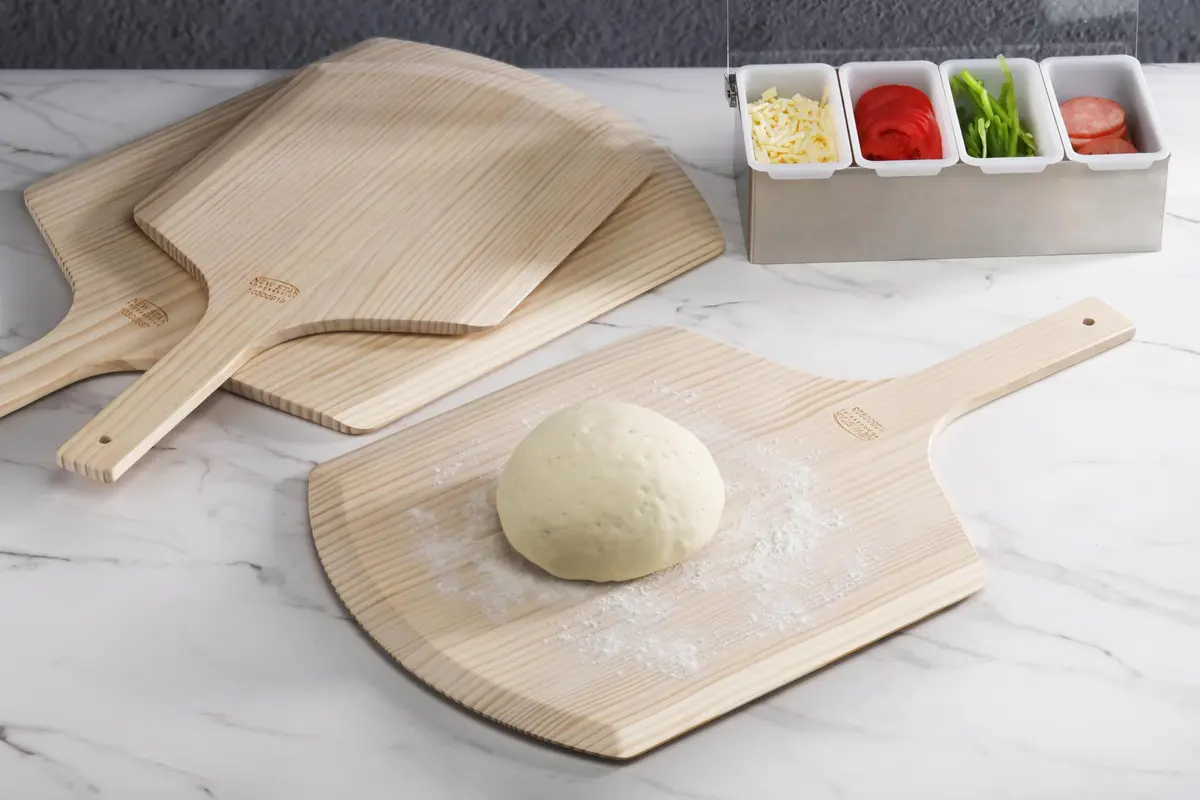 New Star Foodservice Wooden Pizza Peel 16" L x 14" W | Restaurant-Grade, 8" Wooden Handle - view 6
