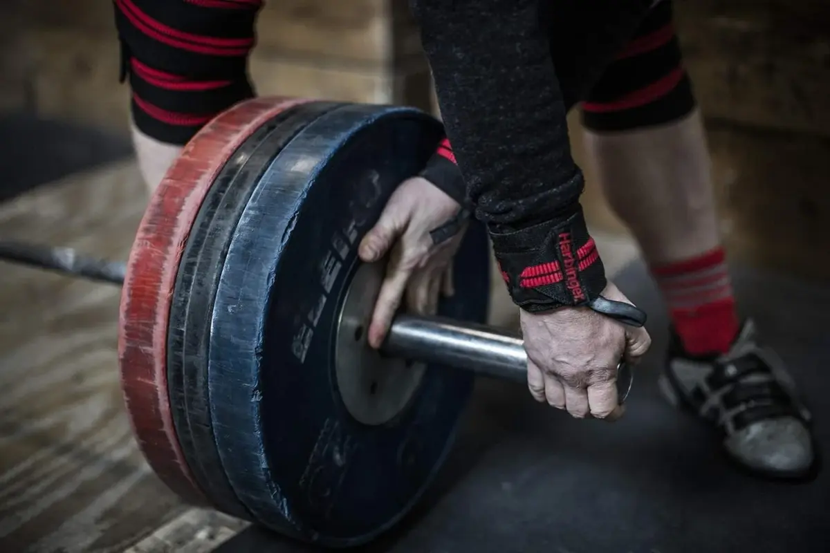 Harbinger Red Line 18-Inch Weightlifting Wrist Wraps (Pair) | Competition Grade Elastic for Maximum Stability - view 3