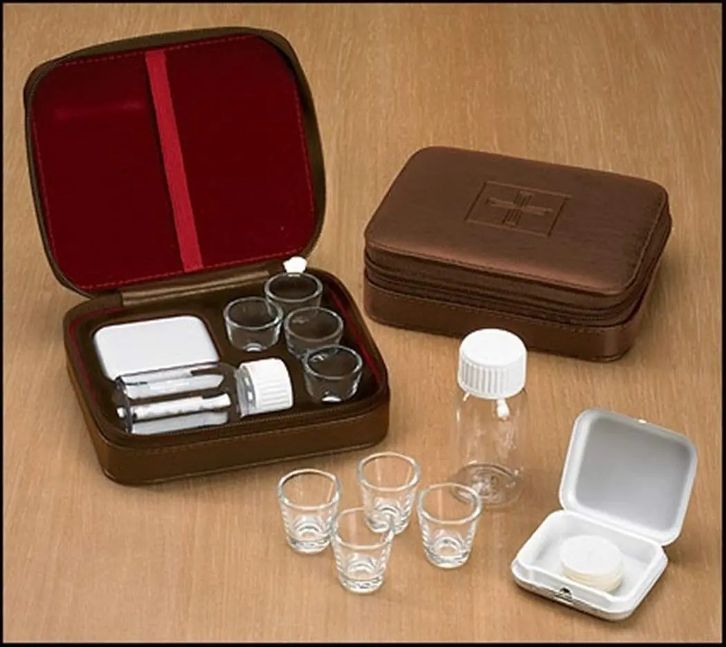 Autom Cross Detail Faux Leather Lined Box 4 Cup Portable Minister Travel Communion Set | Religious - main product image