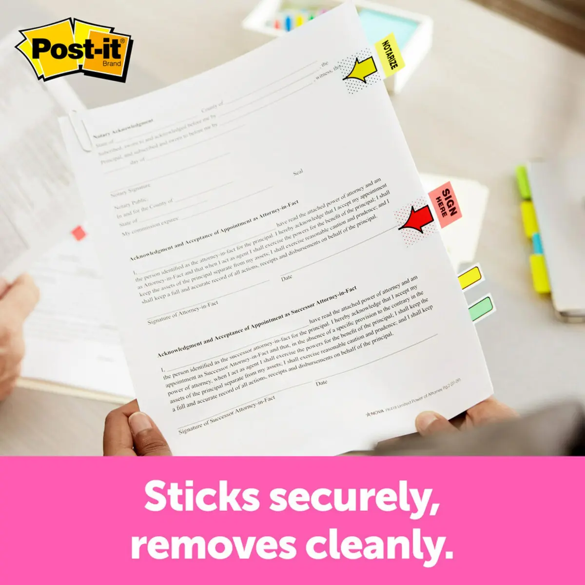 Post-it Flags Sign Here 200/High Volume Desk Grip Dispenser 1 in Wide Yellow | Bright Signage for Signatures & Highlighting - view 4