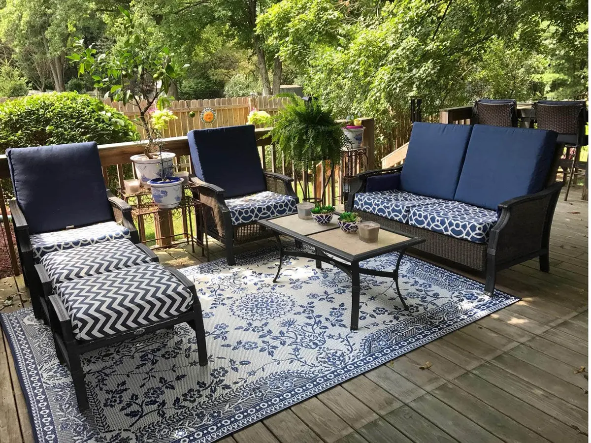 Mad Mats Outdoor Rug, Reversible Plastic Mat for Patio, Porch, Deck, Kitchen & Bath, Garland, 4' x 6', Blue White | Fade-Proof & Stain-Resistant - view 4
