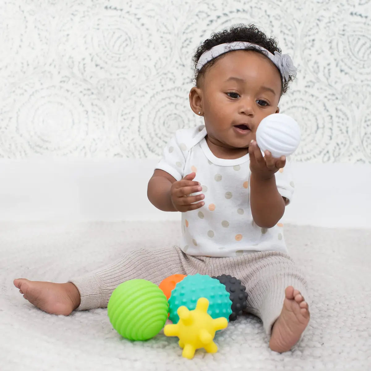 Infantino Textured Multi Ball Set, Sensory Toy, 6-Piece, 6+ Months | BPA-Free Baby Balls - view 3