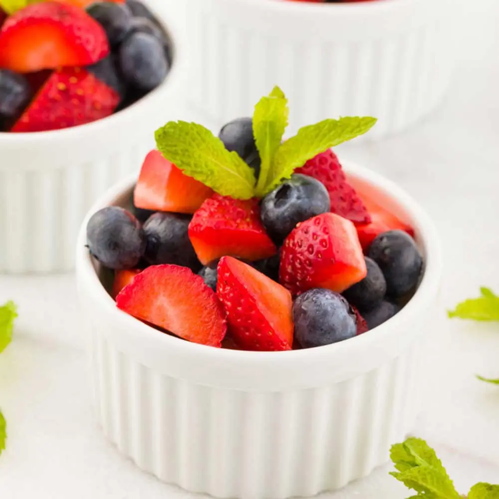 Restaurantware 5 Ounce Ramekin Bowls 10 Round Baking Ramekins | Oven & Microwave Safe White Porcelain - view 3