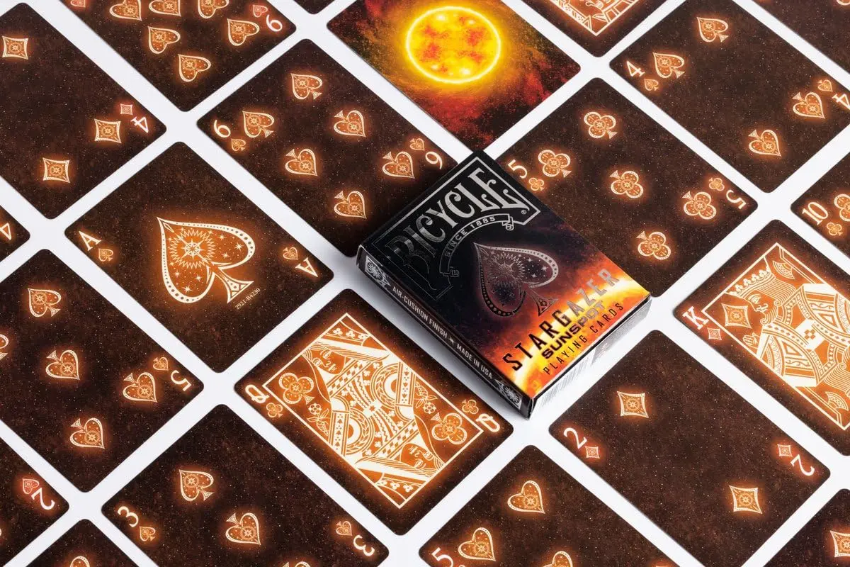 Bicycle Sunspot Stargazer Playing Cards 88g (3.1 oz) | Classic Air-Cushion Finish - view 2