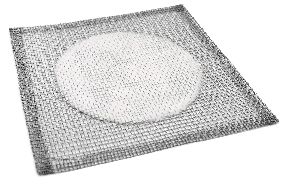United Scientific WGCC66 Iron Wire Gauze with Ceramic Center, 6" Length x 6" Width (Pack of 10) | High Heat Resistance & Long Life - main product image