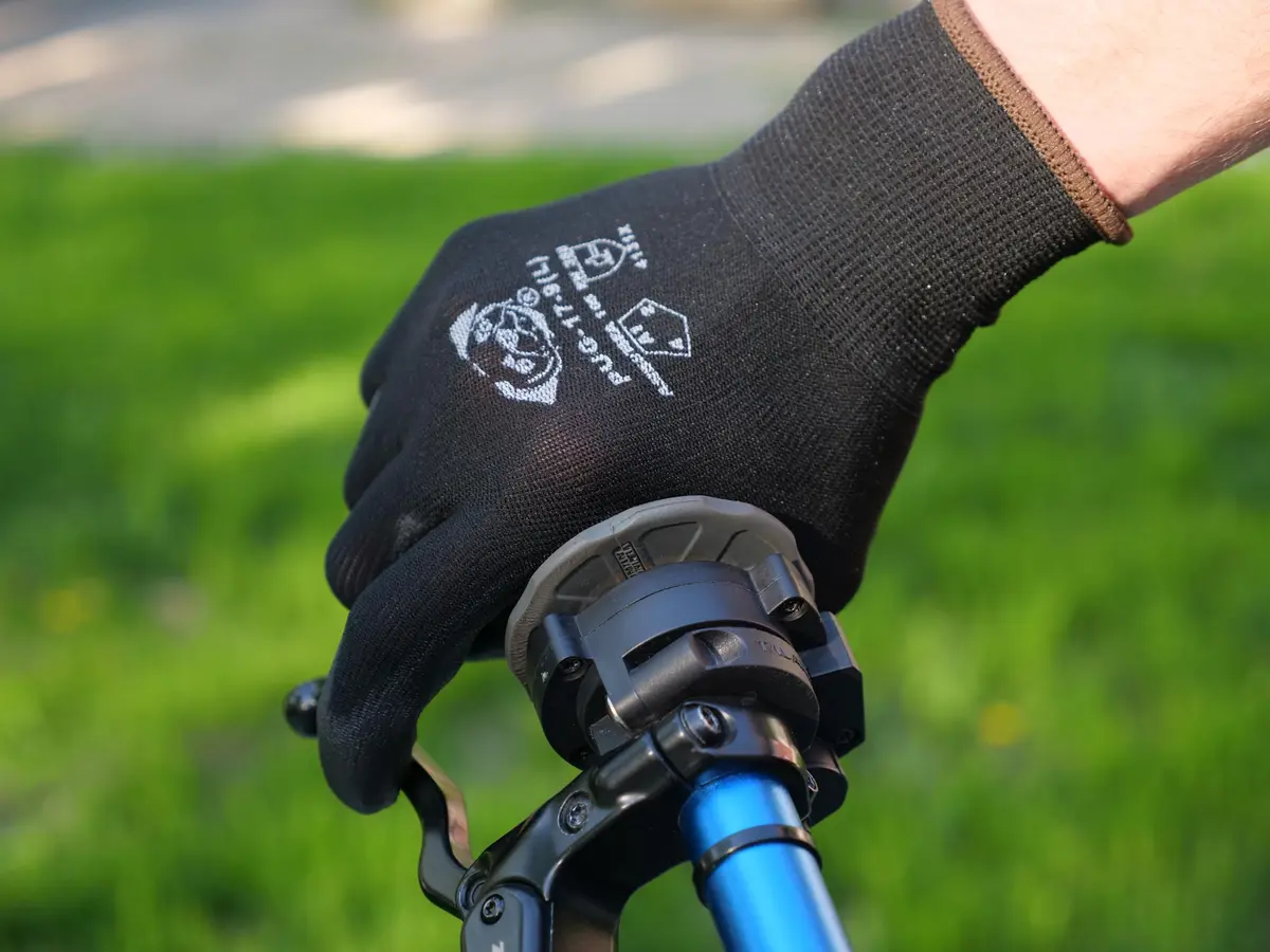 Global Glove PUG-17-L-12 Gloves Black Nylon Large | Reliable Hand & Arm Protection - view 9