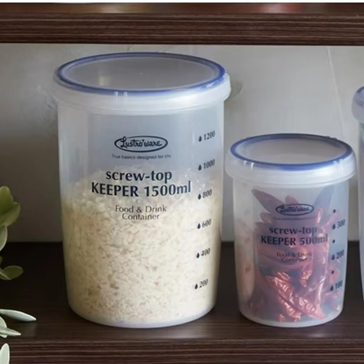 Lustroware Airtight Food Storage Container, 34 oz | BPA-Free, Microwave & Dishwasher Safe - view 4