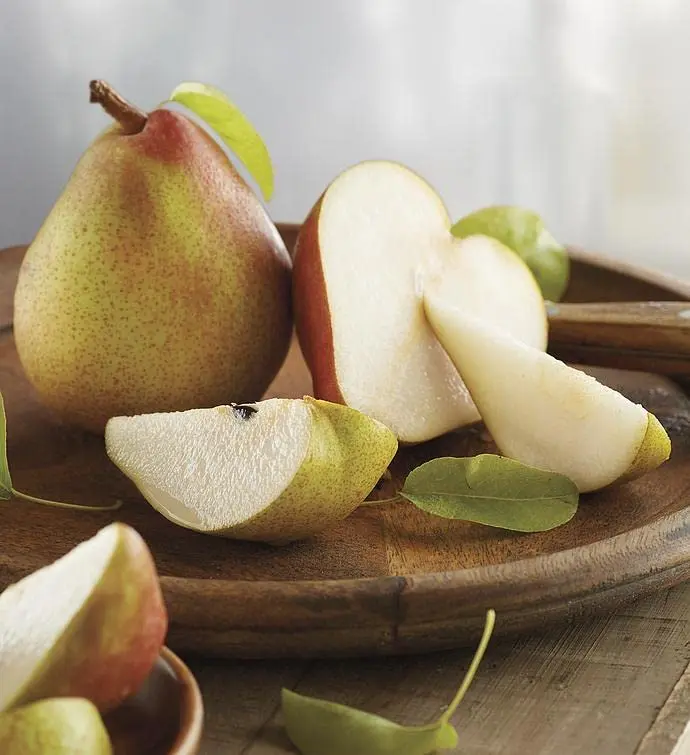 Harry & David Royal Riviera Pears - Family Affair, 6Lb | Juicy, Handpicked Pears from Oregon - view 2