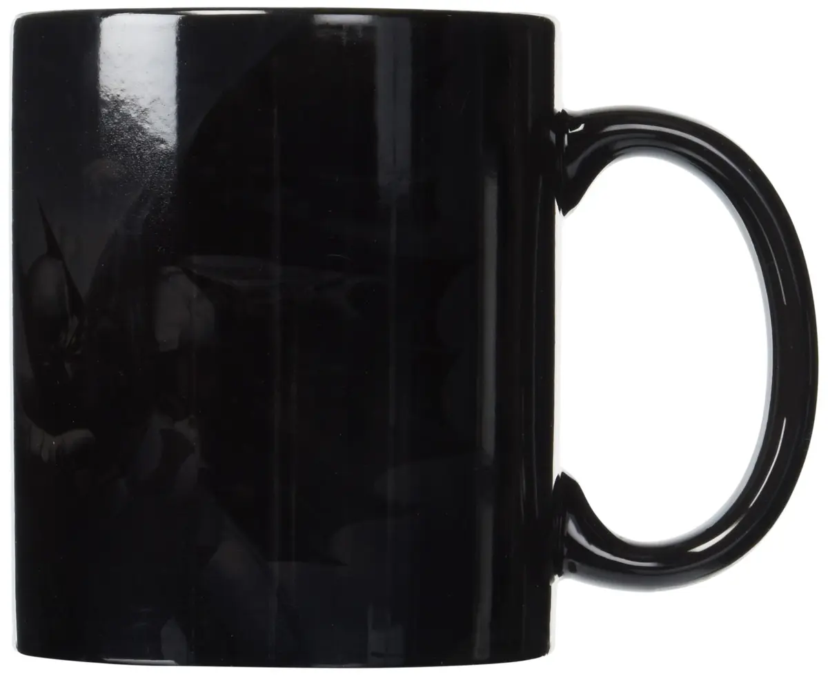 Morphing Mugs Batman Arkham Origins Heat-Activated Ceramic Mug 312ml (11 oz) | Officially Licensed Collectible - view 3