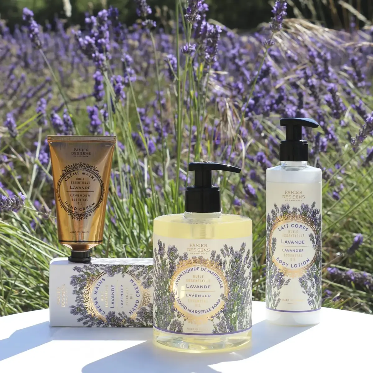 Panier des Sens Lavender Hand Cream Travel Size 29.57ml (1 fl oz) | Soothes Dry Skin with 20% Shea Butter - view 4