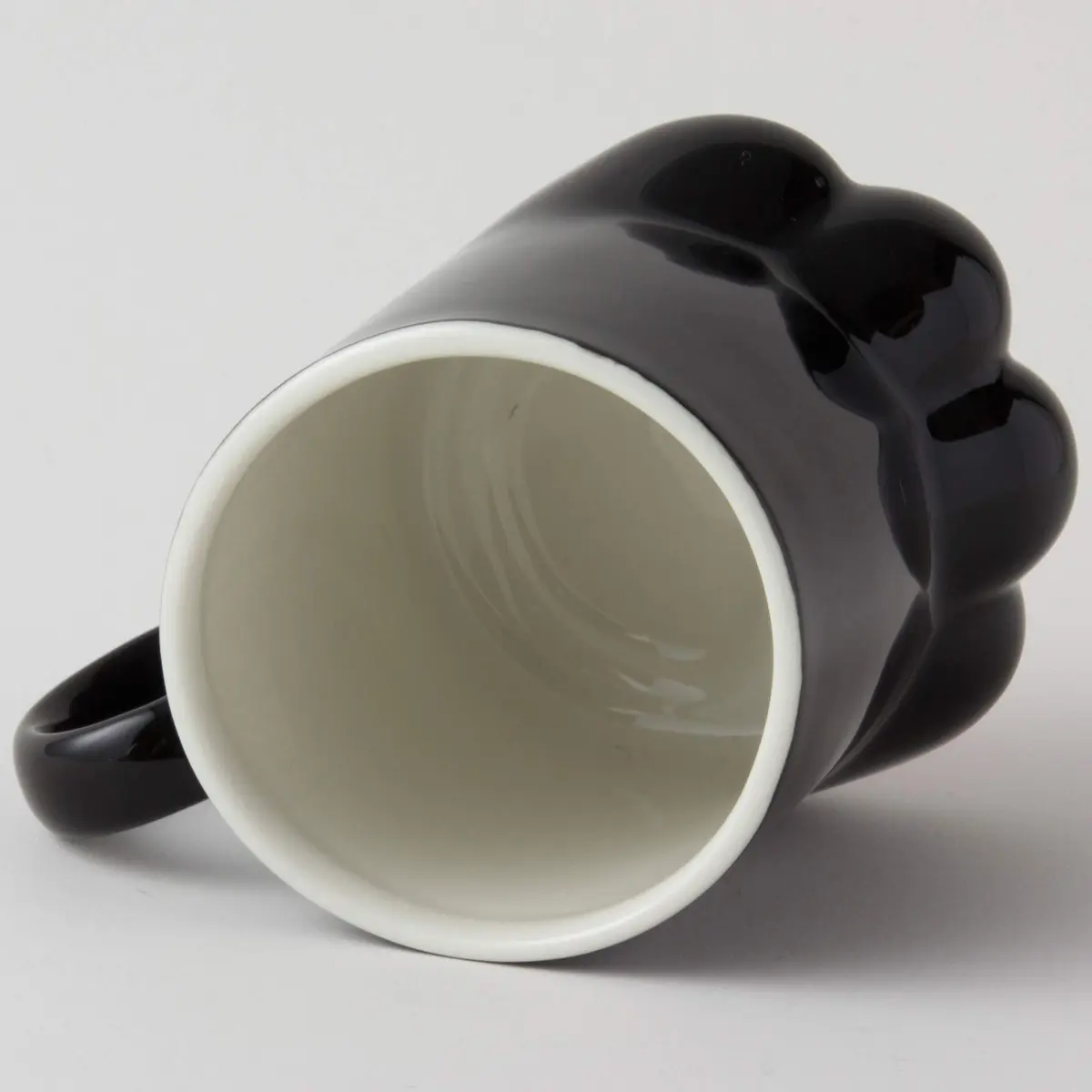 サンアート Black Cat Mug 8.5 fl oz | Cute Porcelain Drinking Cup for Home & Office - view 5