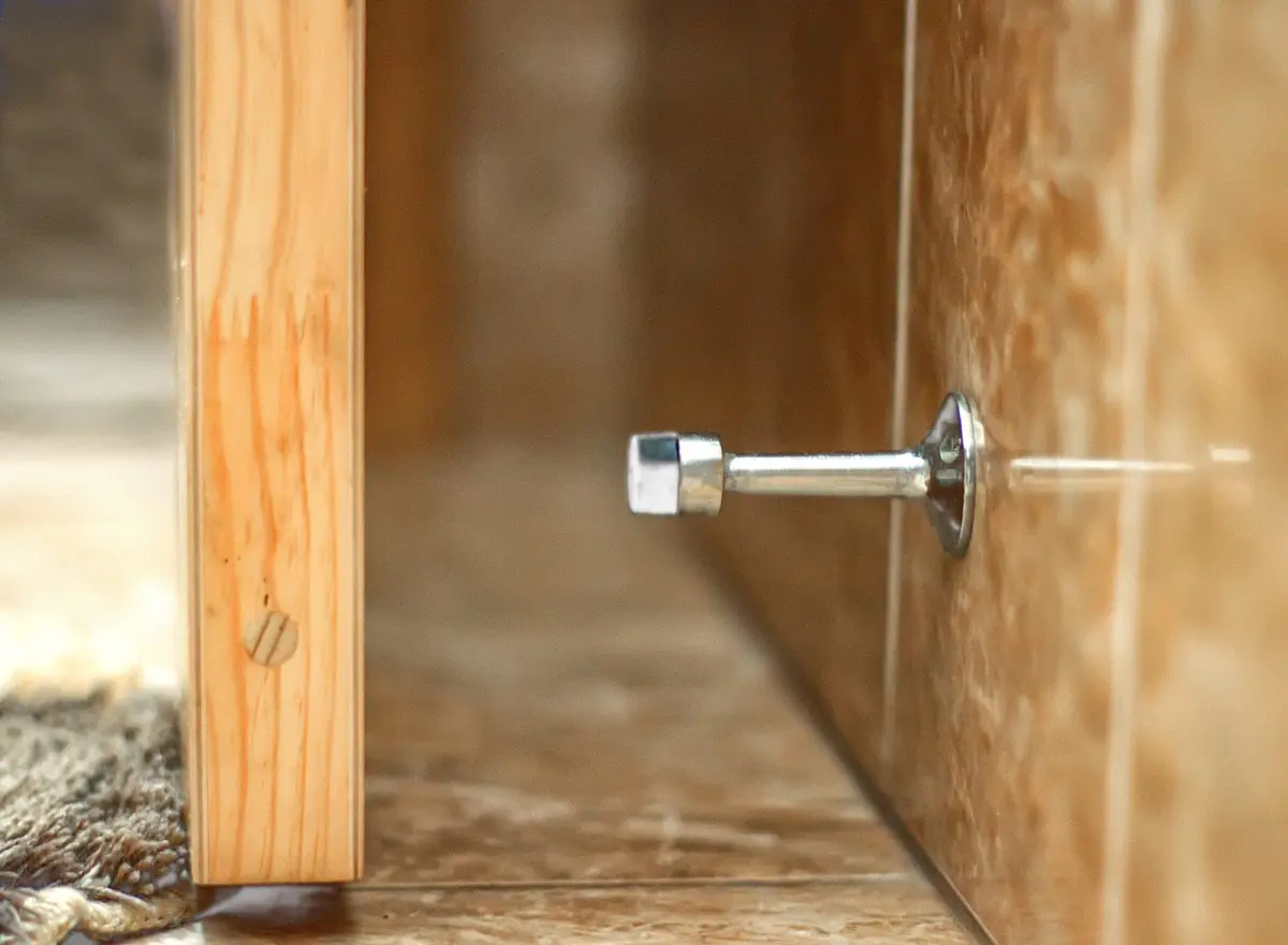 Richelieu 3-in Brass Rigid Door Stop | Wall & Door Protection with Brass Finish - view 3