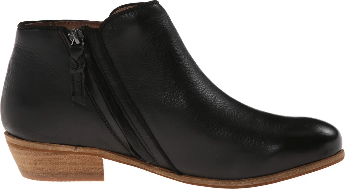 SoftWalk Rocklin Chelsea Boot 7 W US | Black Veg Tumbled Leather, Ankle-High Comfort - view 3