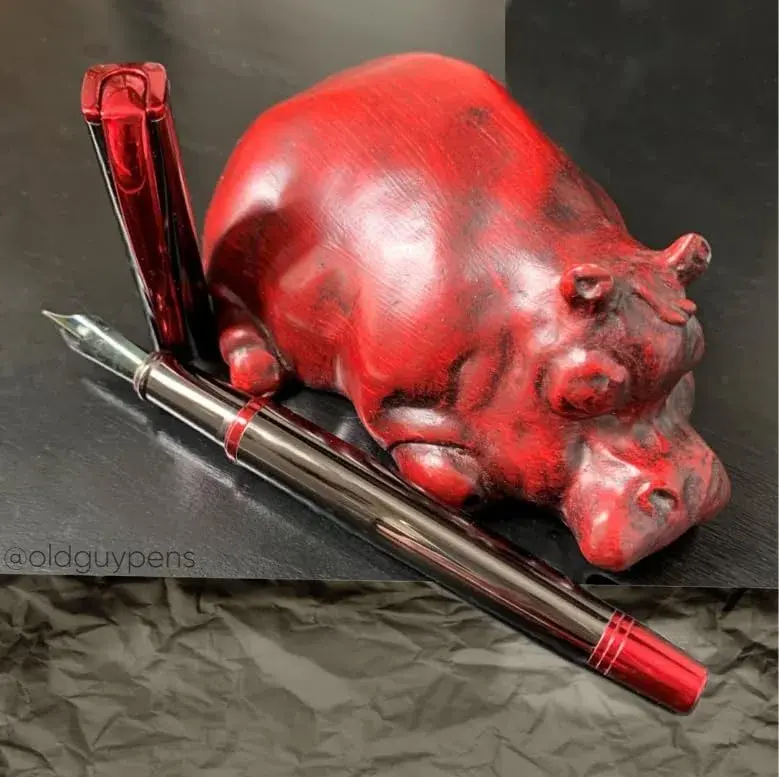 Monteverde Impressa Fountain Pen Gun Metal with Red Trim - Broad Point - JoWo German Nib - 1.3mm (0.05 inches) - view 9