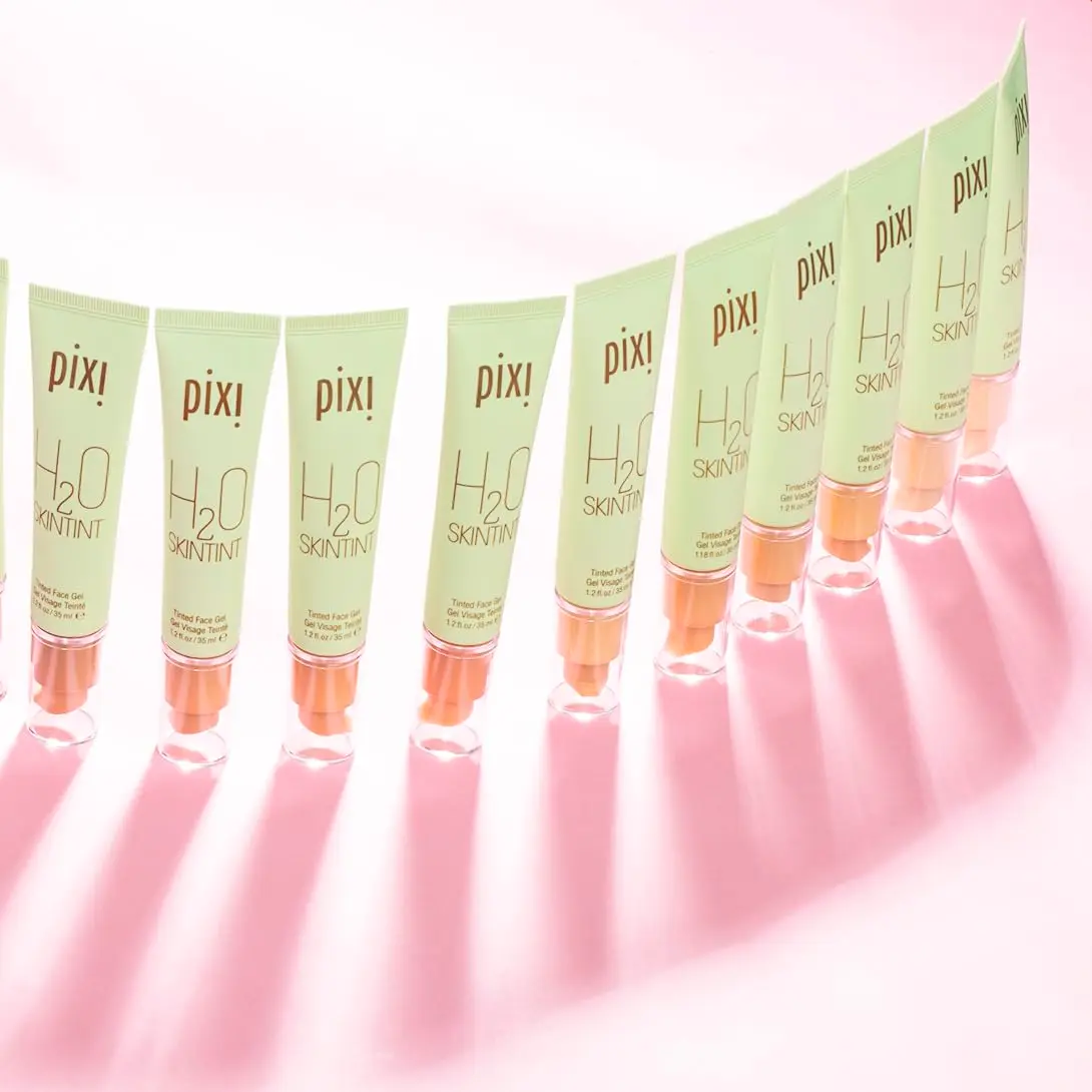 Pixi SkinTint | Tinted Face Gel Moisturizer | Hydrating Coverage with Hyaluronic Acid | Evens Skin Tone & Reduces Redness | Oil-Free Dewy Finish | Cream | 35ml (1.2 Fl Oz) - view 7