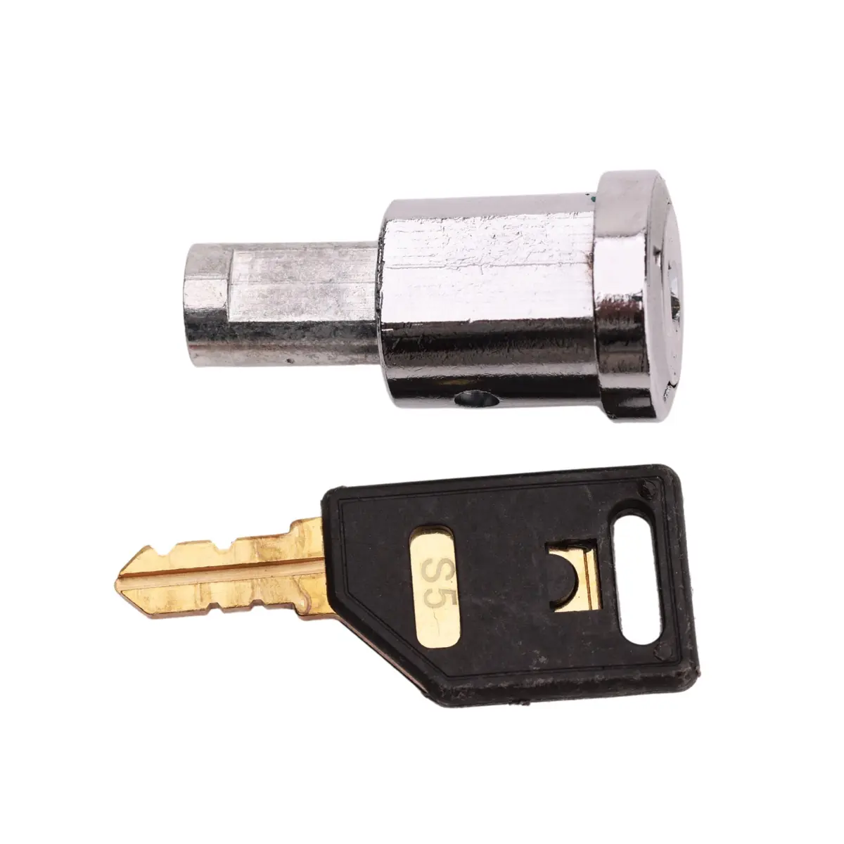 Bulk Vending Lock & Key for Beaver Gumball Vending Machine | Metal Round Lock, Silver, Canada | Replacement Part - main product image