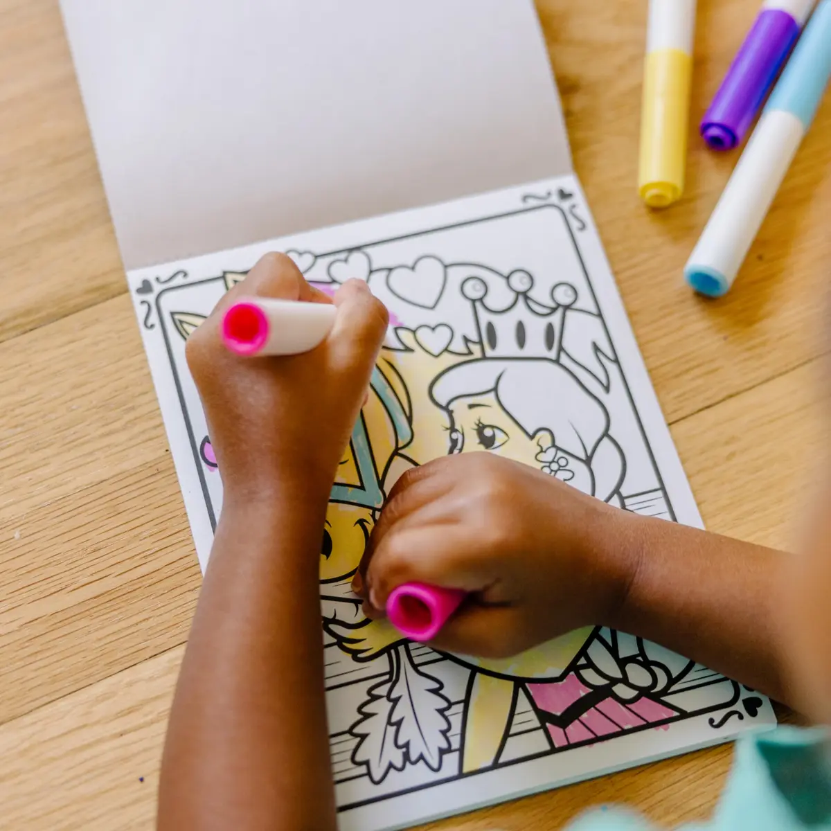 Melissa & Doug On The Go Magicolor Coloring Pad - Princess (18 Pages, 25cm x 15cm) - view 7