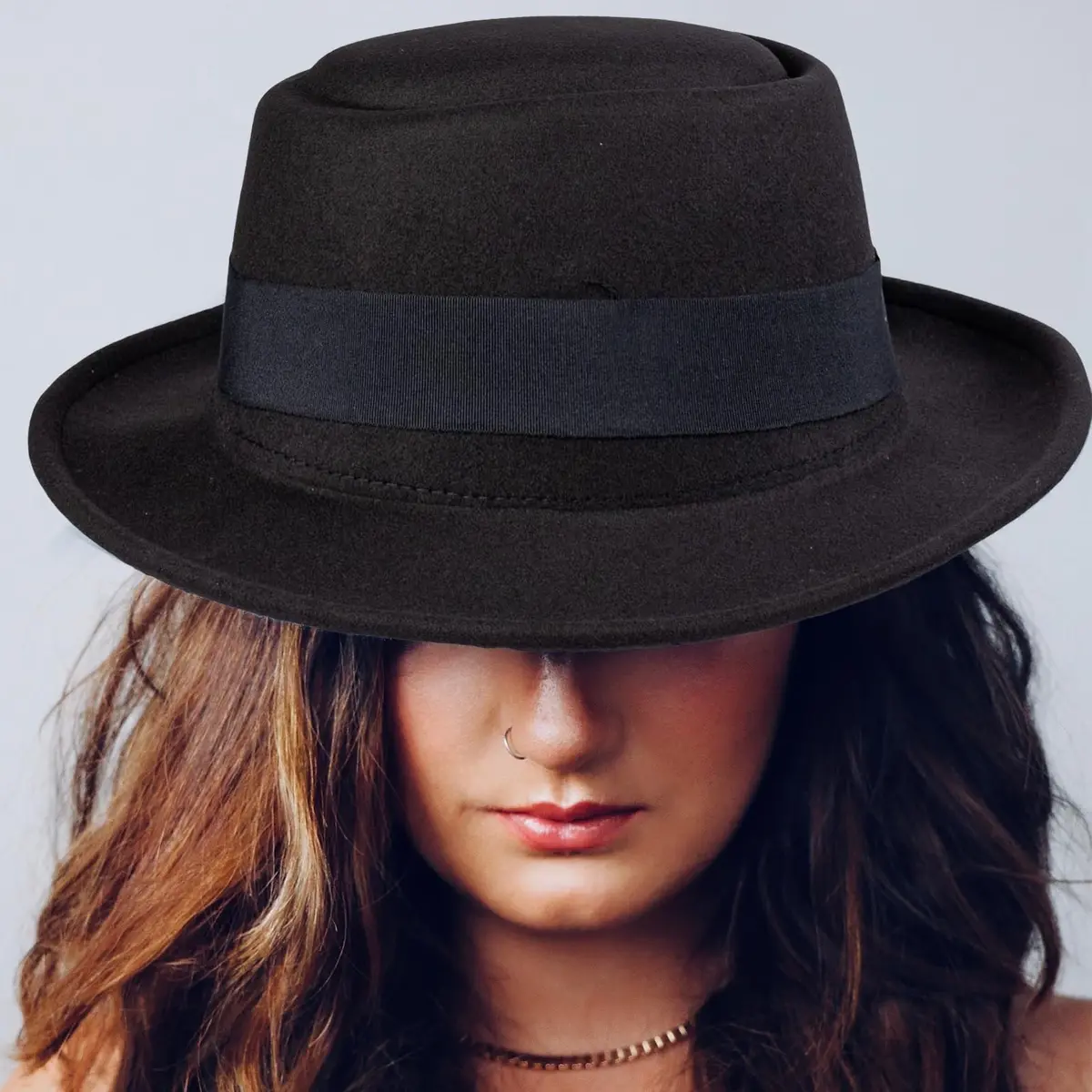 Xcoser Walter White Heisenberg Wool Felt Fedora Hat | Breaking Bad Cosplay Accessory (22-23 inches) - view 2