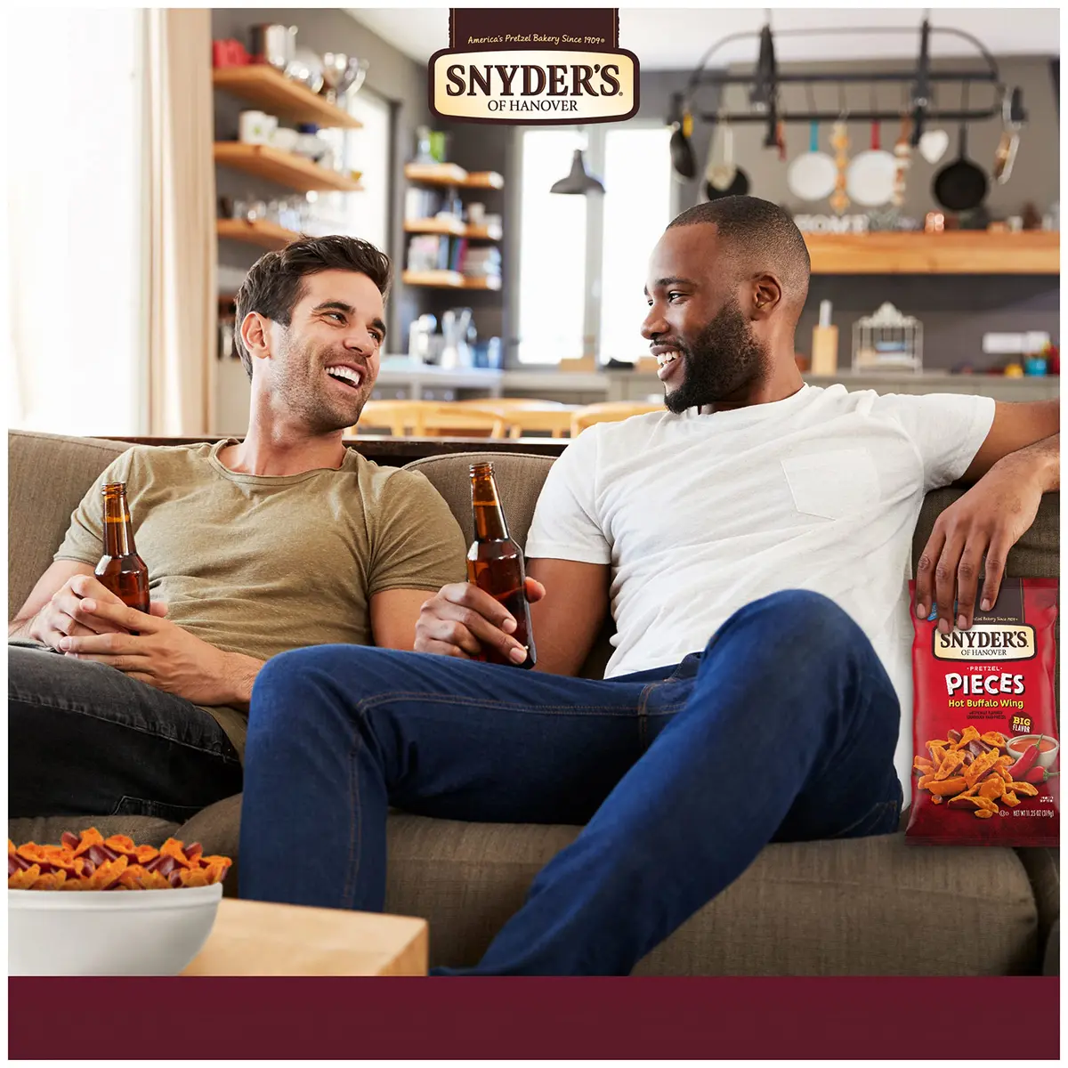 Snyder's of Hanover Hot Buffalo Wing Flavored Pretzels 8 Oz | Spicy Sourdo... (120c) - view 4