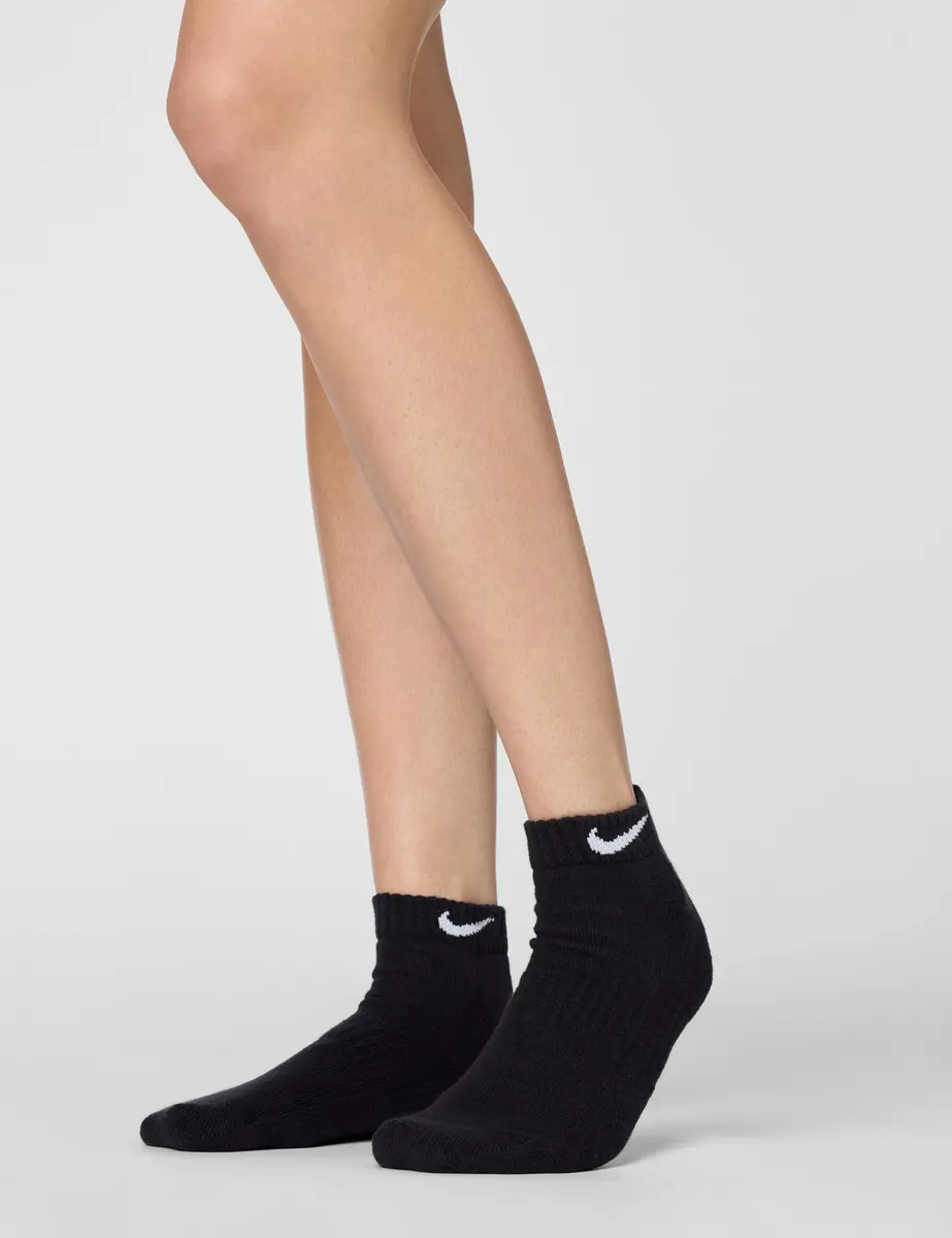 Nike Unisex Everyday Cushioned Training Low Socks (6 Pairs), Black/White, Small | Moisture-Wicking & Arch Support - view 4