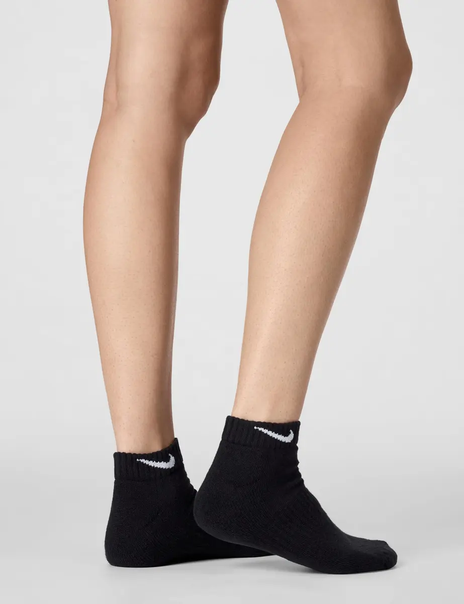 Nike Unisex Everyday Cushioned Low Socks (6 Pairs) 25cm (9.8in) | Moisture-Wicking & Arch Support - view 5