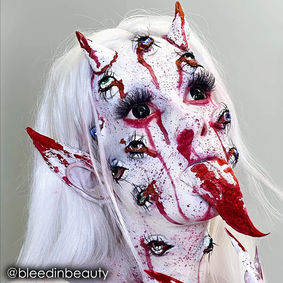 Mehron Makeup Paradise AQ - WHITE, Water-Activated Face & Body Paint | Professional Grade, Vibrant & Easy to Blend - view 4