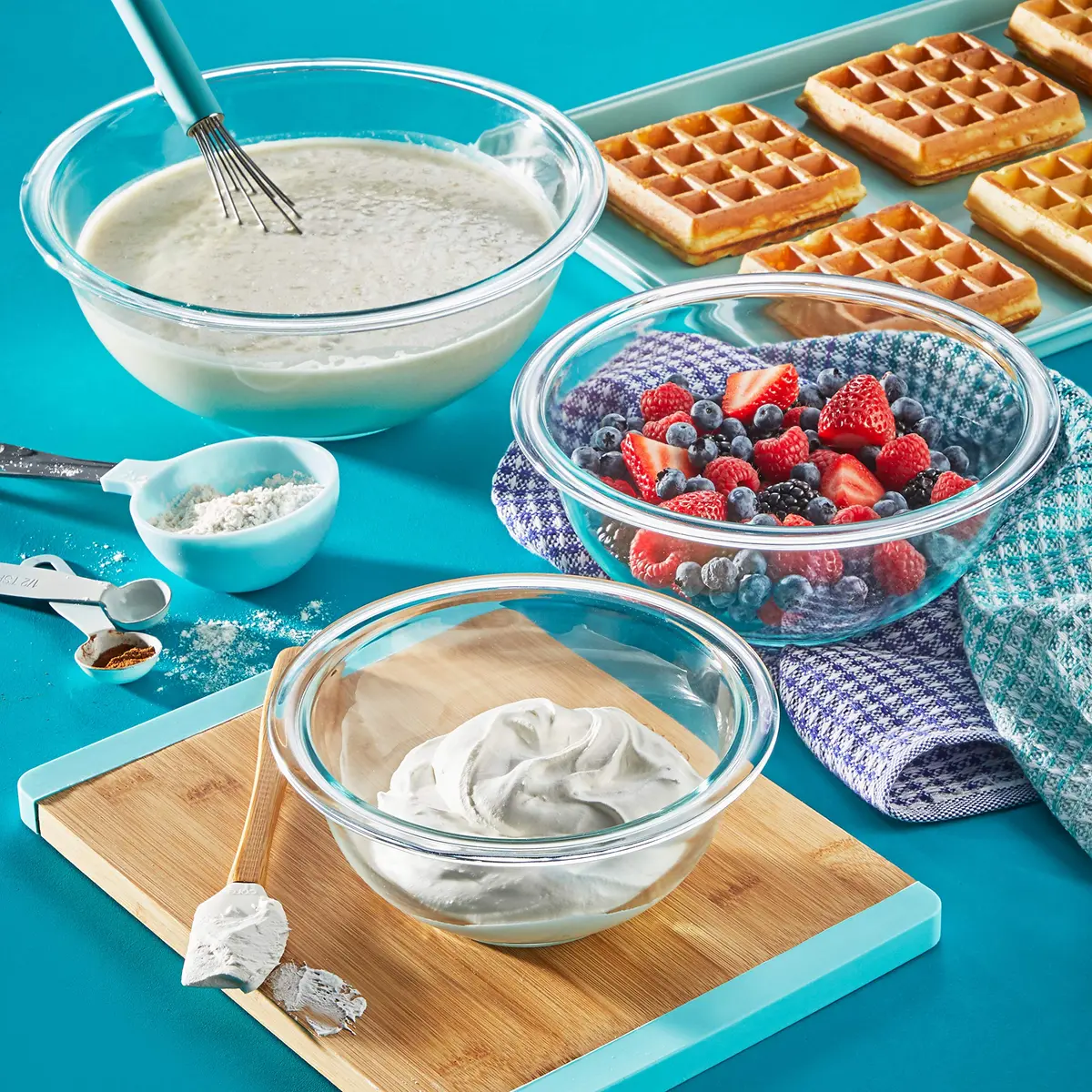Pyrex Glass Mixing Bowls Set (3-Piece) 1-qt, 1.5-qt, 2.5-qt | Microwave & Dishwasher Safe - view 5