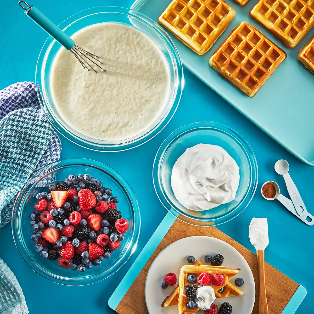 Pyrex Glass Mixing Bowls Set (3-Piece) 1-qt, 1.5-qt, 2.5-qt | Microwave & Dishwasher Safe - view 6