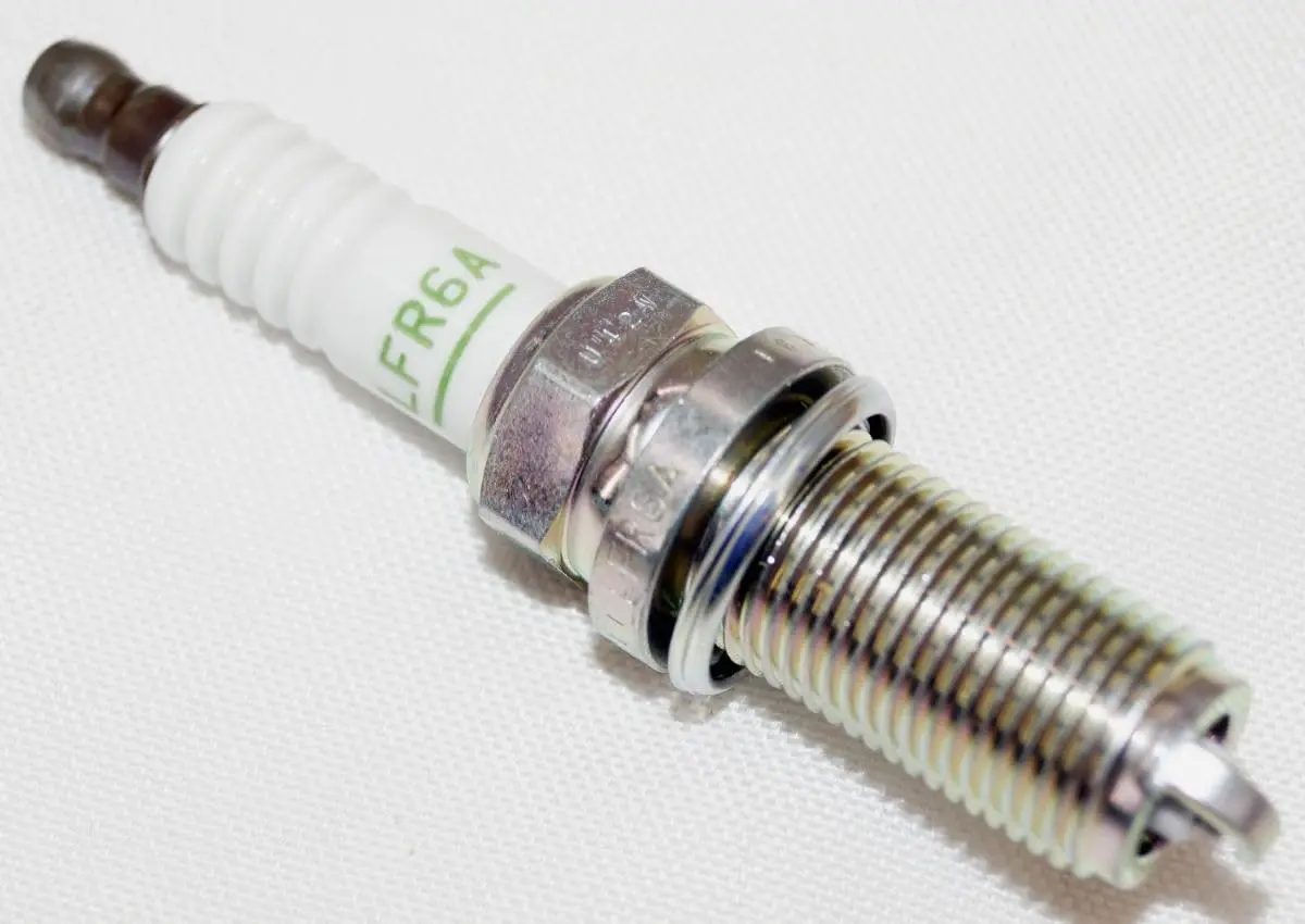 NGK LFR6A Spark Plugs (Set of 4) | OEM Equivalent for Cars & Trucks - view 7