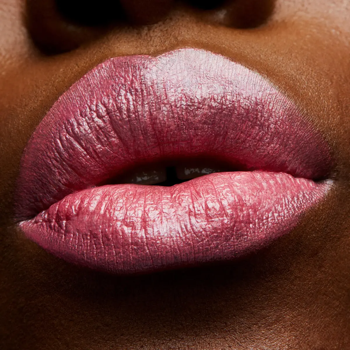 MAC Frost Lipstick # Bombshell | Hydrating, Long-Lasting Cream Lip Color (0.1 Oz) - view 8