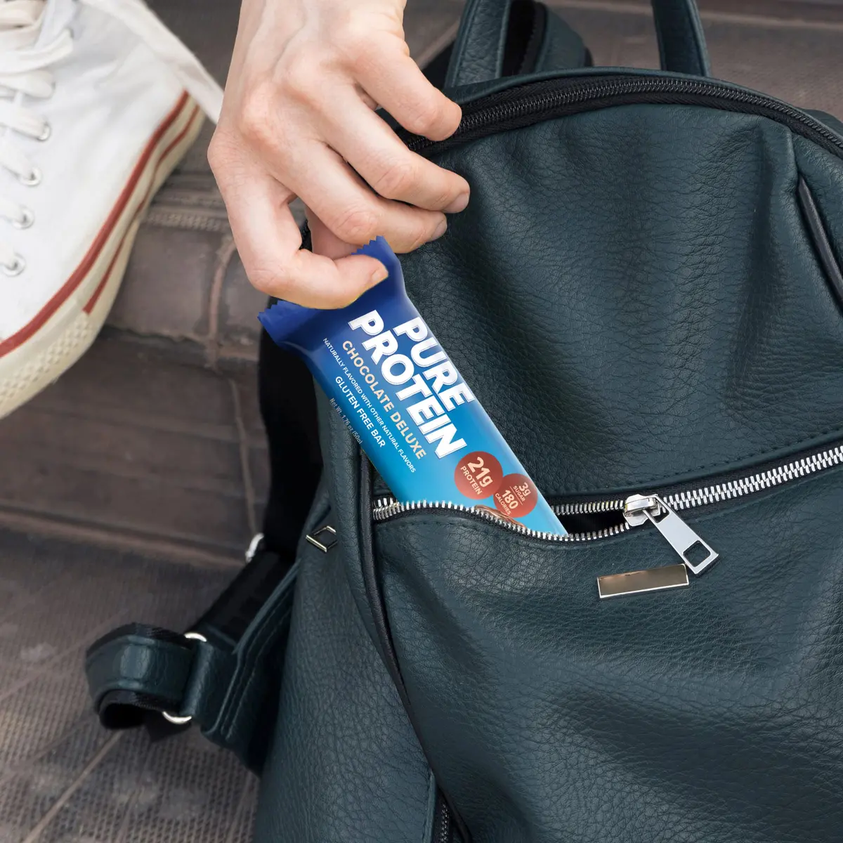 Pure Protein Chocolate Deluxe Protein Bars 21g Protein 12 Count | Gluten Free Snack for Fitness Goals - view 6
