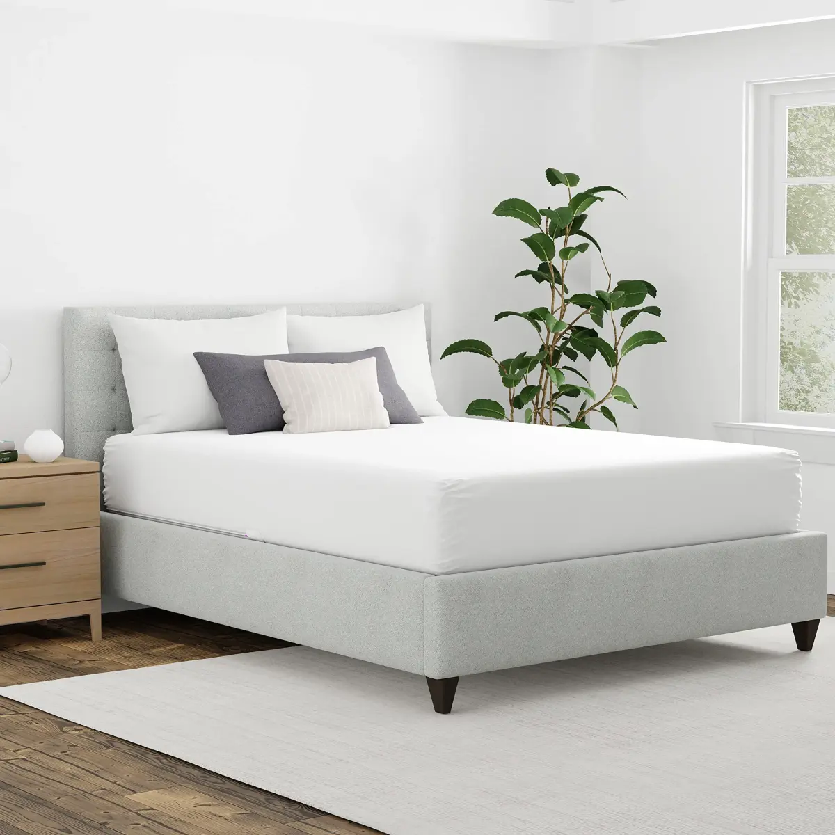 Aller-Ease Maximum Allergy Mattress Protector Queen Size | Waterproof, Zippered, Hypoallergenic - view 2