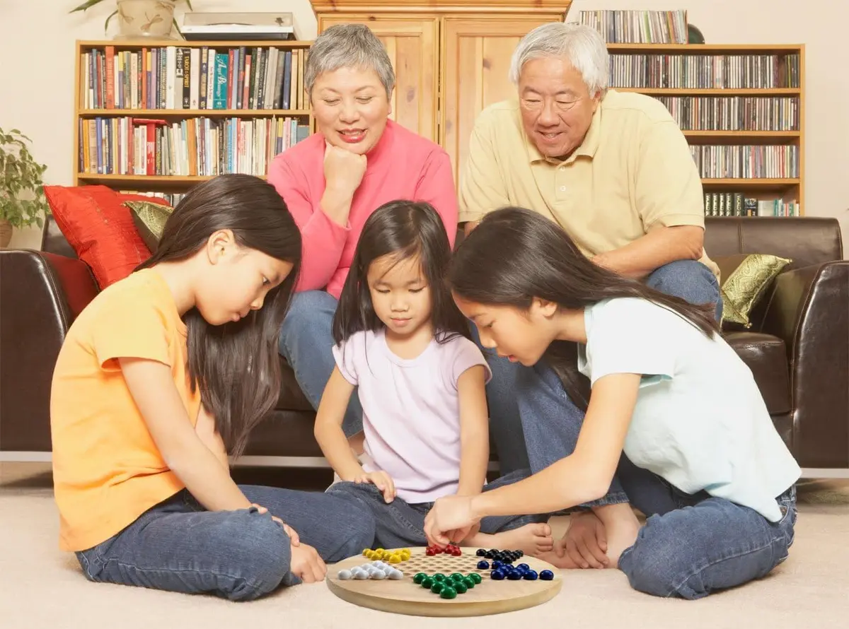 Brybelly All Natural Wood Chinese Checkers with Wooden Marbles | Classic Strategy Game (70-120 chars) - view 6