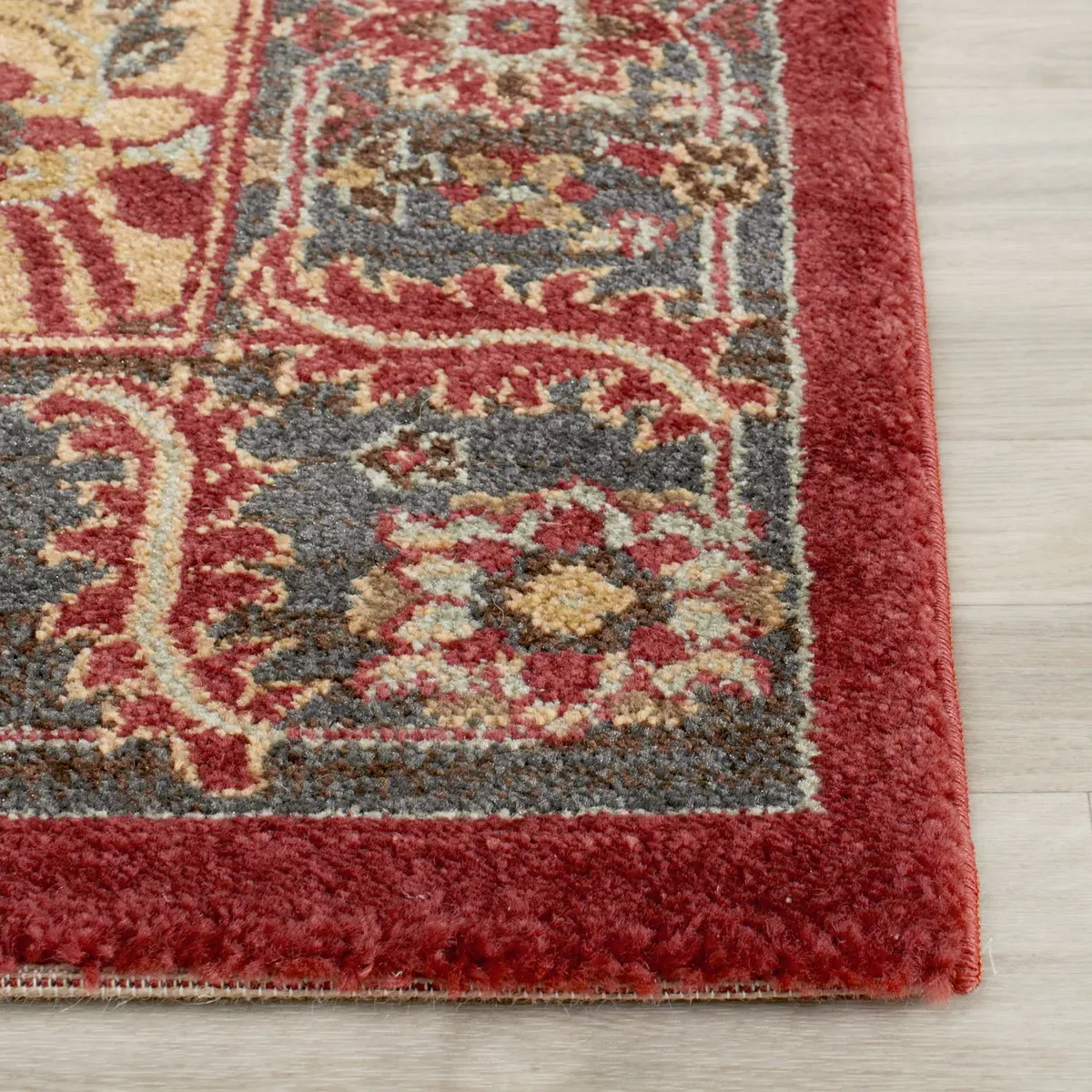 SAFAVIEH Mahal Collection Area Rug - 8' x 11', Navy & Red, Traditional Oriental Design, Non-Shedding & Easy Care - view 3