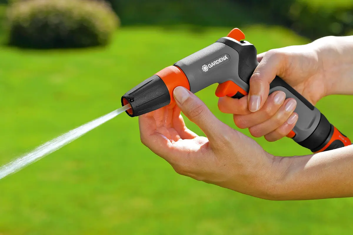 Gardena Classic Cleaning Nozzle 190mm x 220mm x 36mm | Adjustable Flow, Fine Mist & Jet - view 7