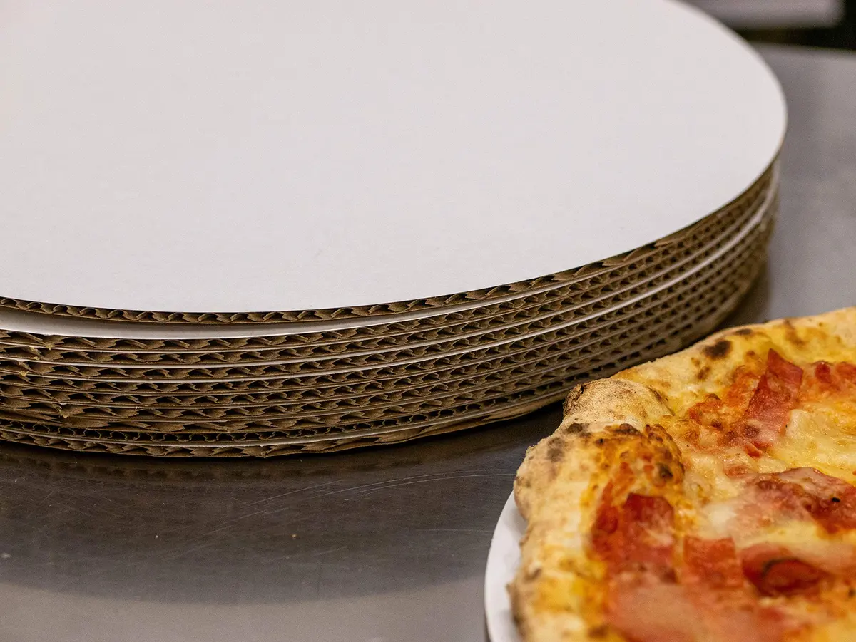 Southern Champion Tray SCT 11313 9" Mottled Corrugated Cake & Pizza Circles | Single Wall, White, Case of 100 - view 6